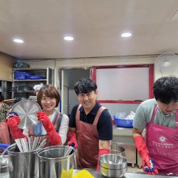 사랑나눔무료급식소 자원봉사 8월21일 1번 사진