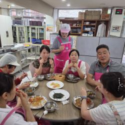 사랑나눔무료급식소 자원봉사 8월21일 35번 사진