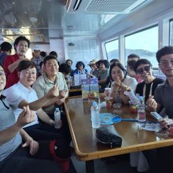 정사라 회장님_선 '안산호' 반달섬 입항 11번 사진