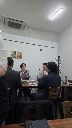 26년10월1일자 신입회원 간담회 4번 사진